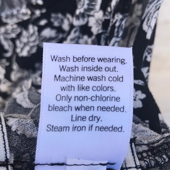 SO Crop Top | SIZE L - Picture 5 of 6